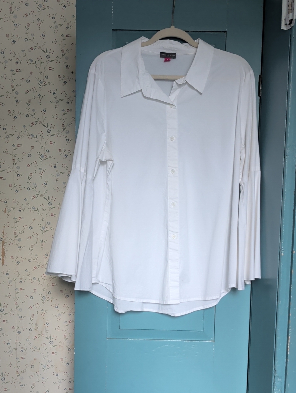 Vince Camuto Top Button Up XL Blouse Bell Flared Sleeves Capsule Career Cotton